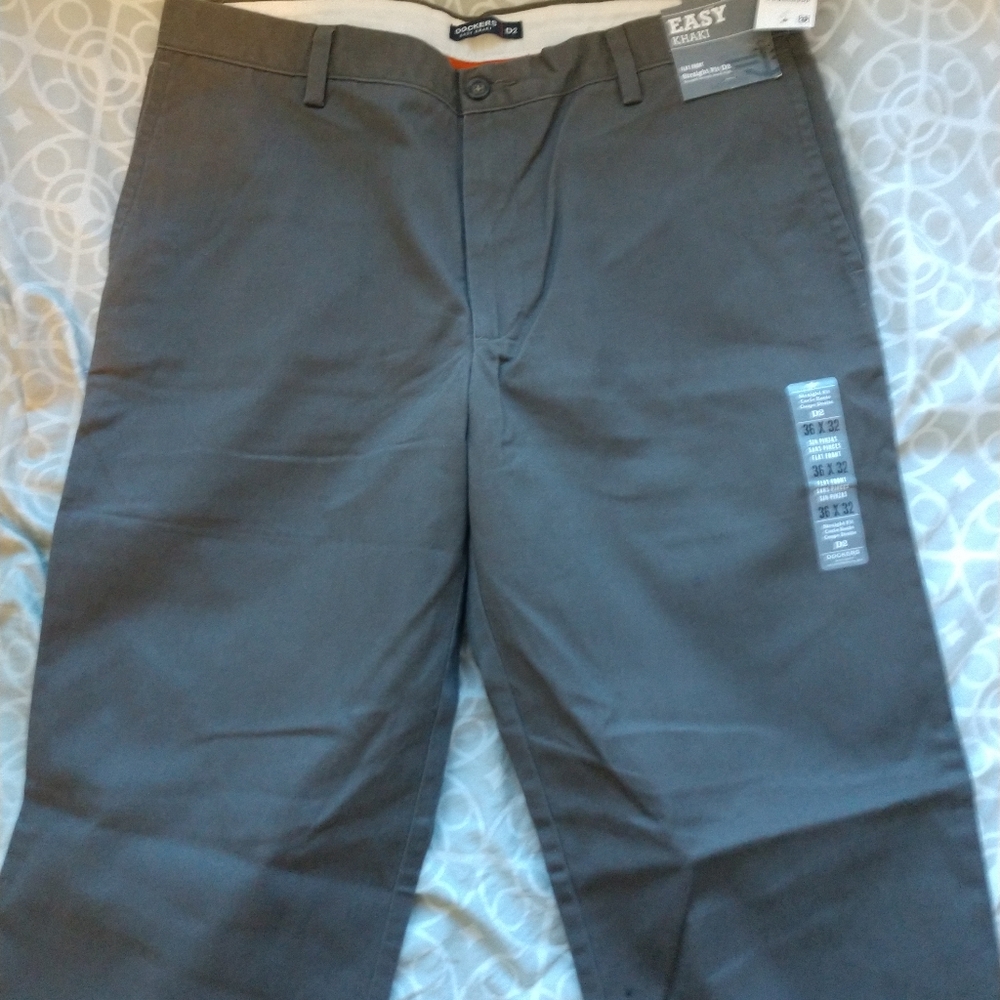 Men's khaki's